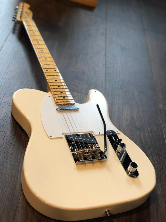 Tokai ATE-Maverick Breezysound Japan in Vintage White
