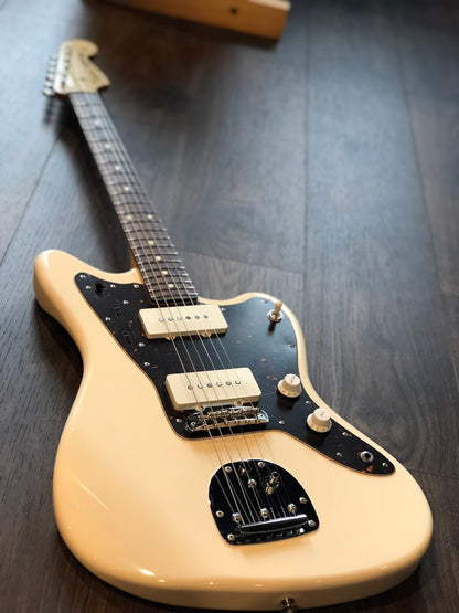 Tokai TJM-140 MH Silverstar Offset in Vintage White with Matching Headstock