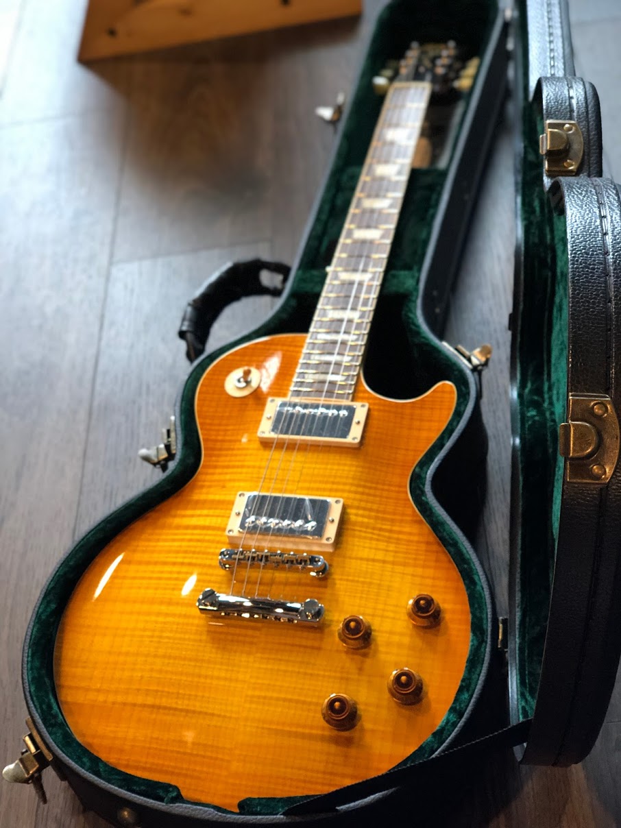 Tokai Love Rock LS-150F-3A HB Premium Series Japan with Solid Flamed Maple Top in Honeyburst