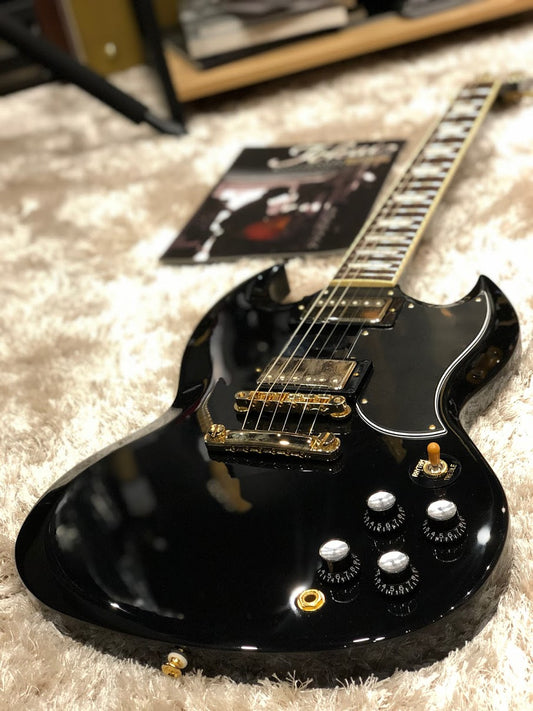 Tokai SG-118G Vintage Series Japan in Black Beauty with Gold Hardware