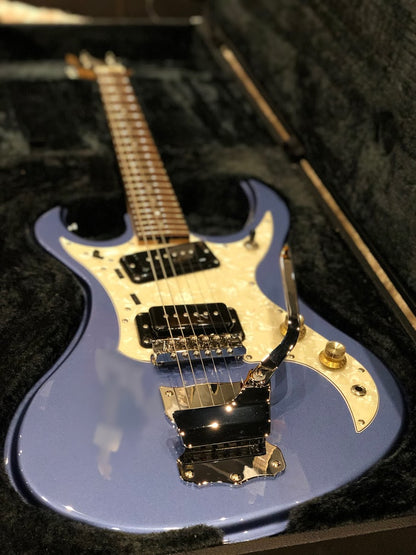 Tokai Hummingbird THB-200 50th Anniversary Reissue Limited Edition in Old Lake Placid Blue