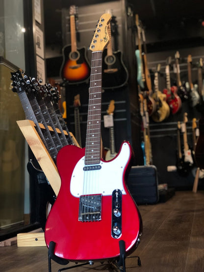 G&L Tribute ASAT Classic in Candy Apple Red