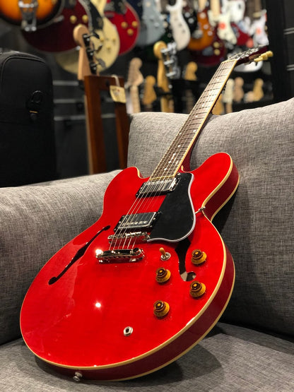 Tokai ES-166 SR Semi Hollow Vintage Series สี See Thru Red Cherry