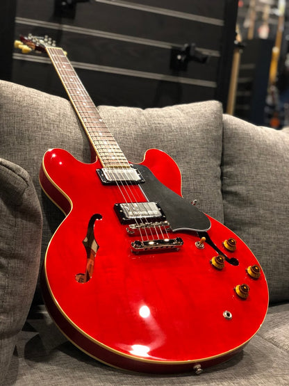 Tokai ES-166 SR Semi Hollow Vintage Series สี See Thru Red Cherry