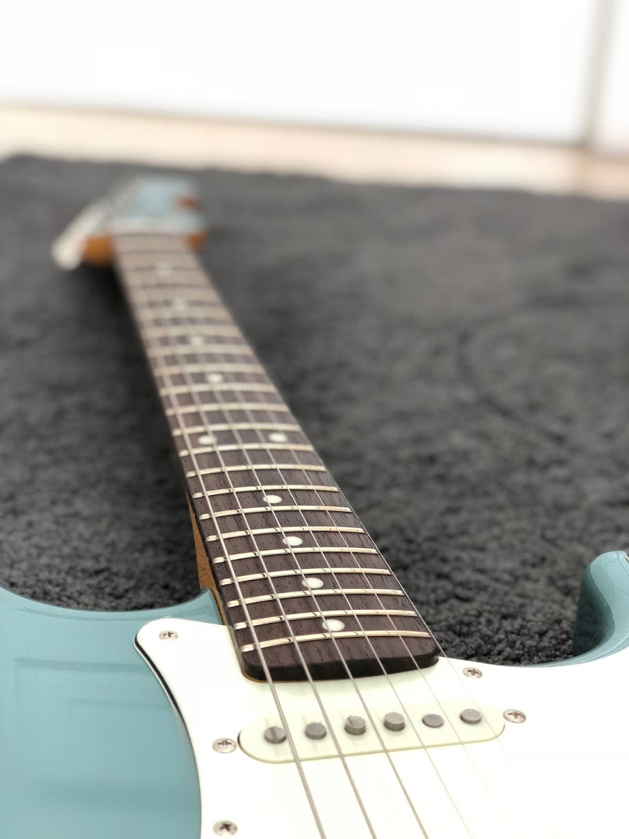 Tokai TST-96 OTM/R Goldstar Sound Japan in Ocean Turquoise Metallic with Matching Headstock