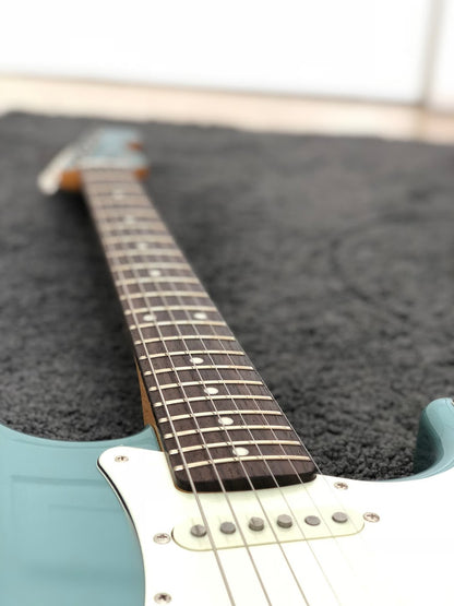 Tokai TST-96 OTM/R Goldstar Sound Japan in Ocean Turquoise Metallic with Matching Headstock