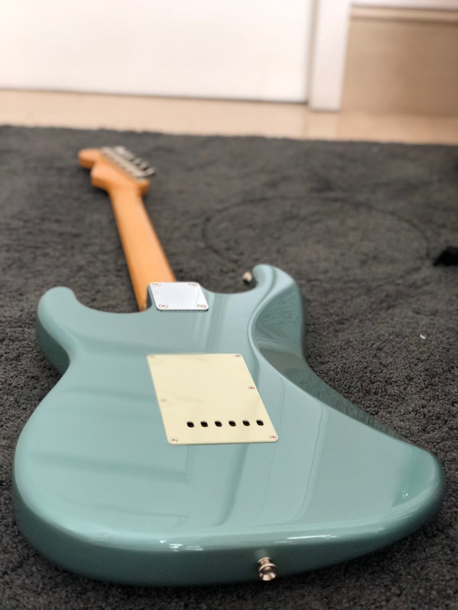 Tokai TST-96 OTM/R Goldstar Sound Japan in Ocean Turquoise Metallic with Matching Headstock