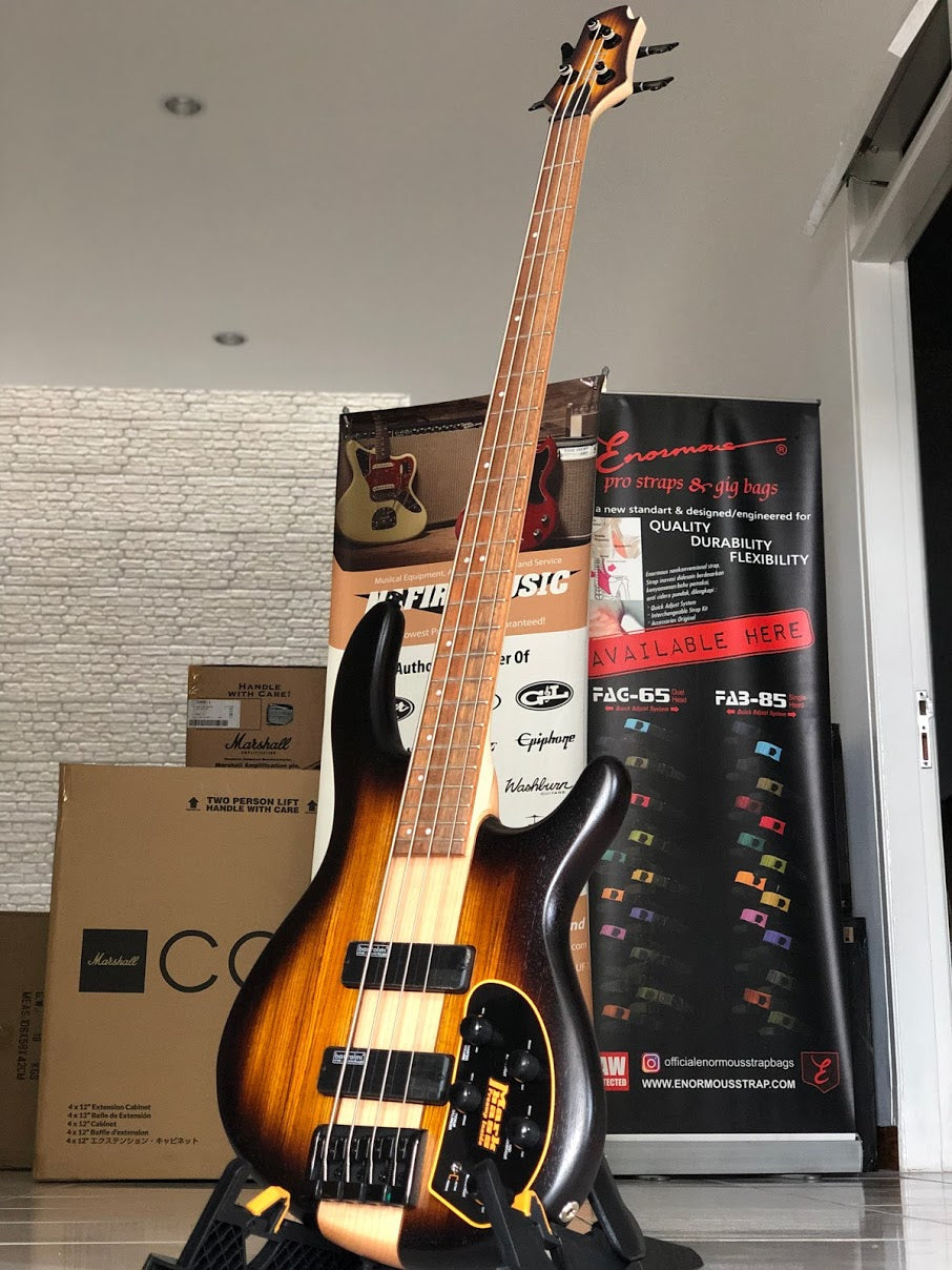 Cort C4 Plus ZBMH in Open Pore Tobacco Burst