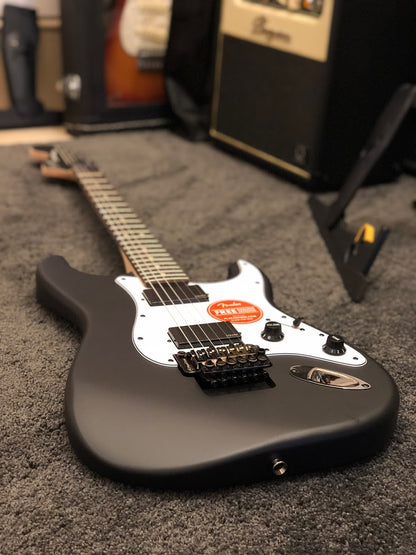 Squier Contemporary Active Stratocaster HH - Flat Black