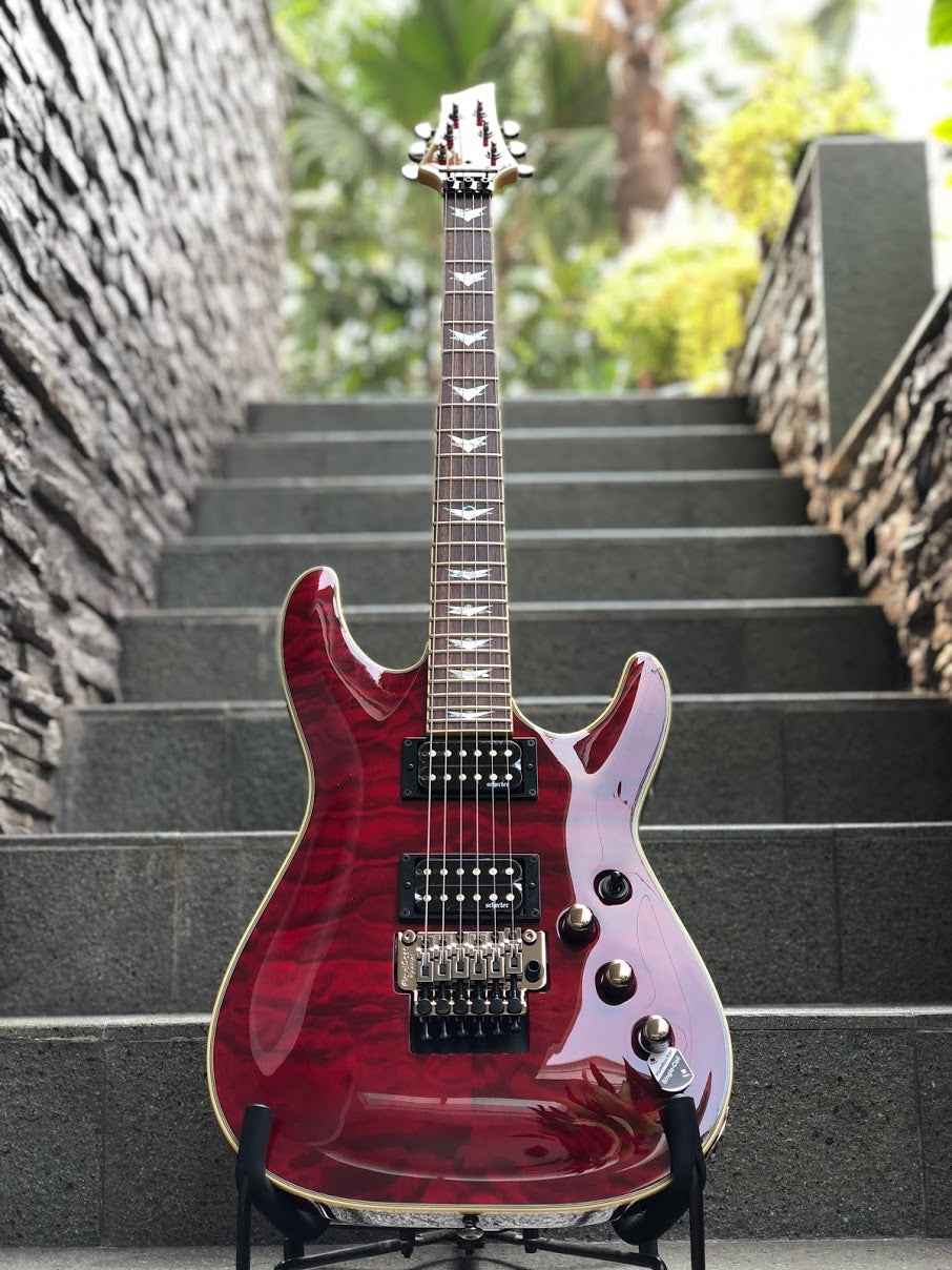 Schecter Omen Extreme-6 FR in Black Cherry – nafiriguitar.com