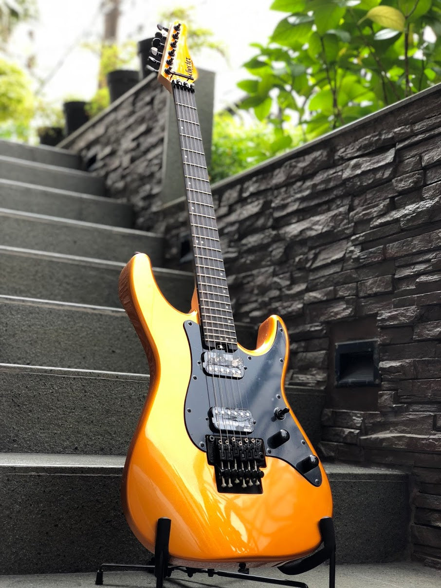 Schecter Sun Valley SS FR Floyd Rose in Lambo Orange