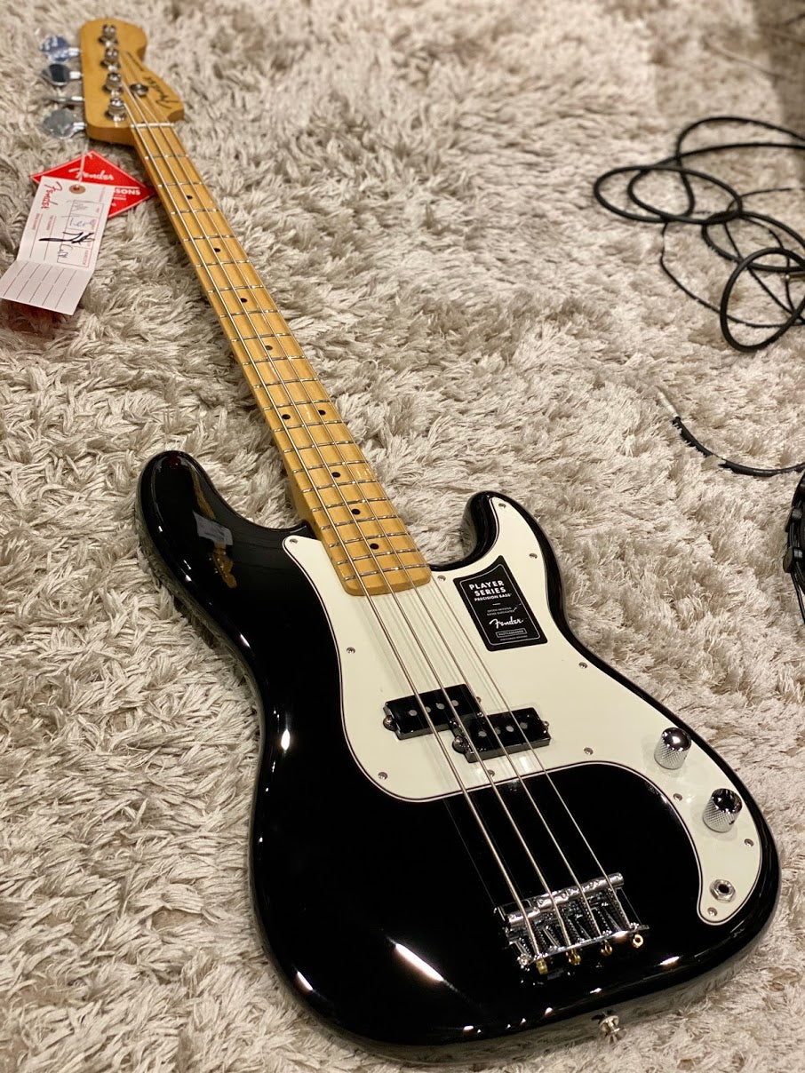 Fender Player Precision Bass Maple Neck - Black – nafiriguitar.com