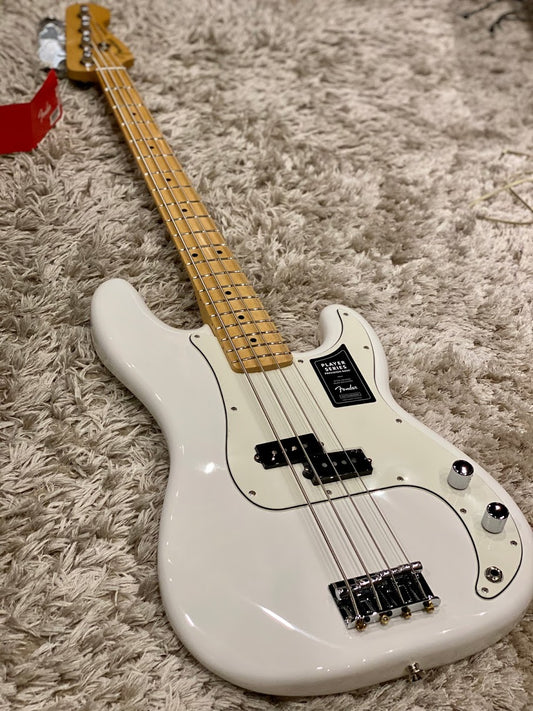 Fender Player Precision Bass สี Polar White พร้อม Maple FB 