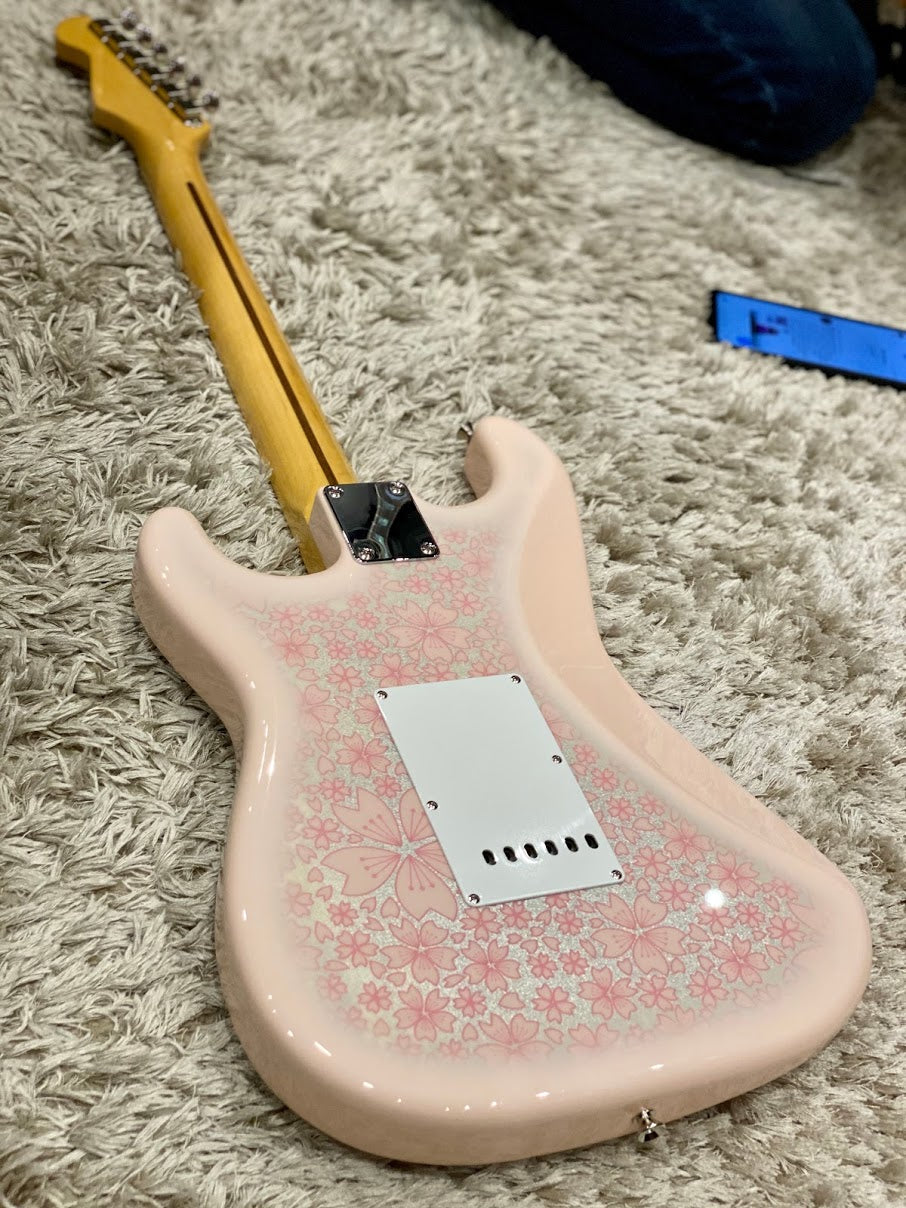 Tokai AST-SAKURA Limited Edition Goldstar Sound NAMM 2020 ใน Pale Pink พร้อม Maple FB