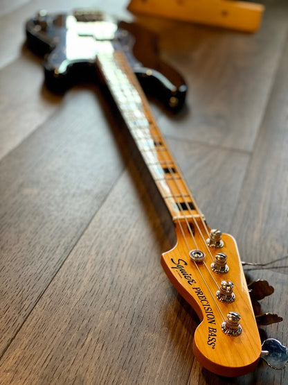 Squier Classic Vibe Precision Bass 70s Maple Neck Black