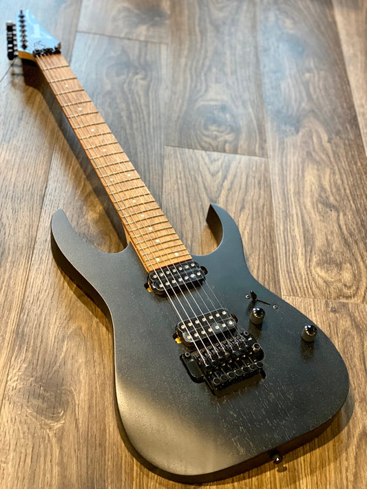 Ibanez RG7420Z-WK สี Weathered Black 7 สาย