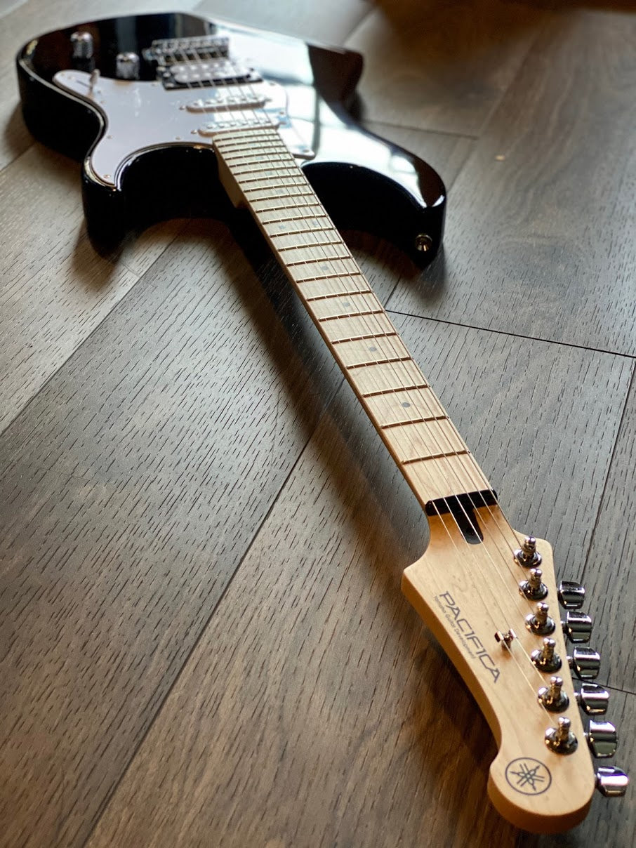 Yamaha PAC112VM Pacifica - Black – nafiriguitar.com