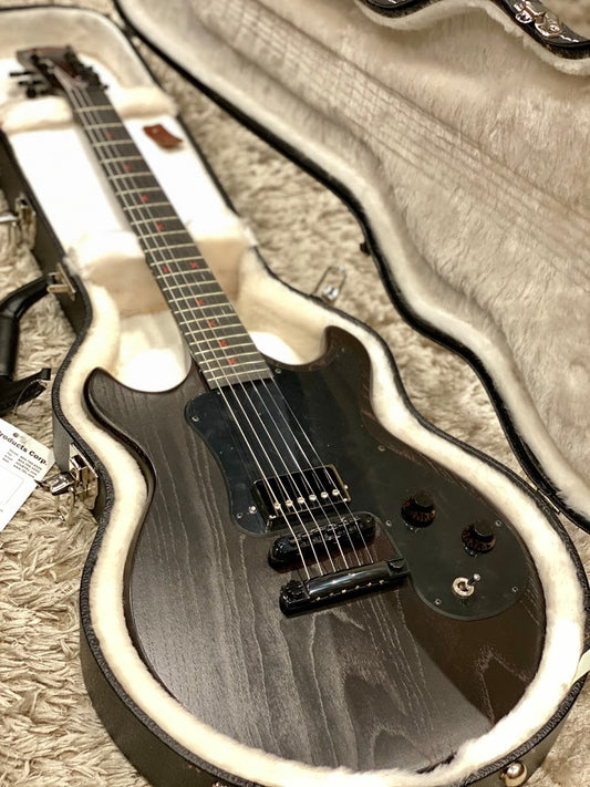 Gibson Michael Clifford Signature Melody Maker in Jet Black Cherry