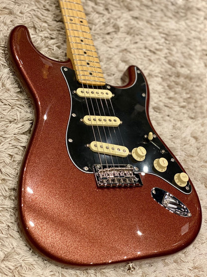 Fender Deluxe Roadhouse Stratocaster Maple FB in Classic Copper