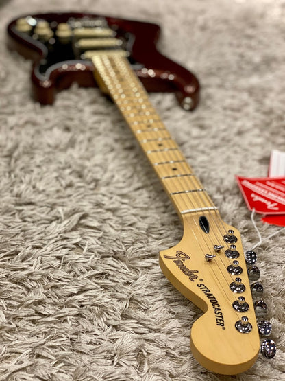 Fender Deluxe Roadhouse Stratocaster Maple FB in Classic Copper