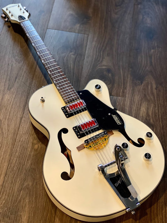 Gretsch G5410T Electromatic Rat Rod Hollowbody Singlecut - Matte Vintage White