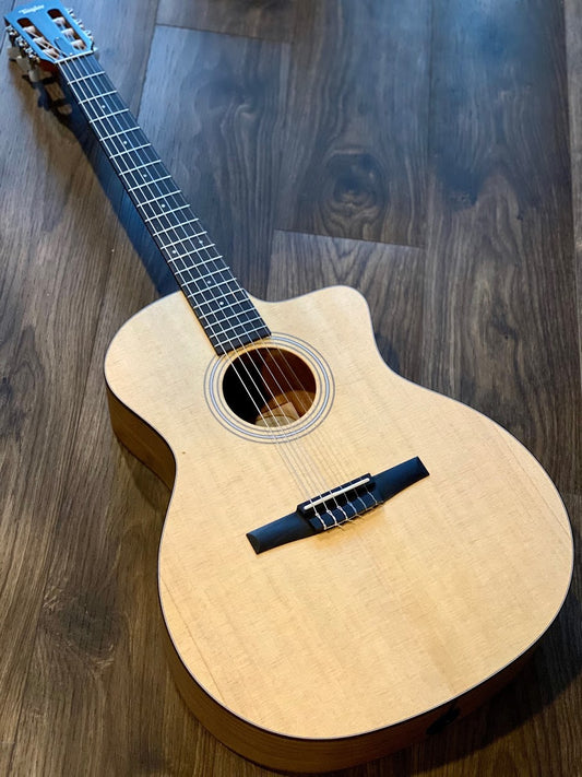 Taylor 114ce-N Grand Auditorium Nylon