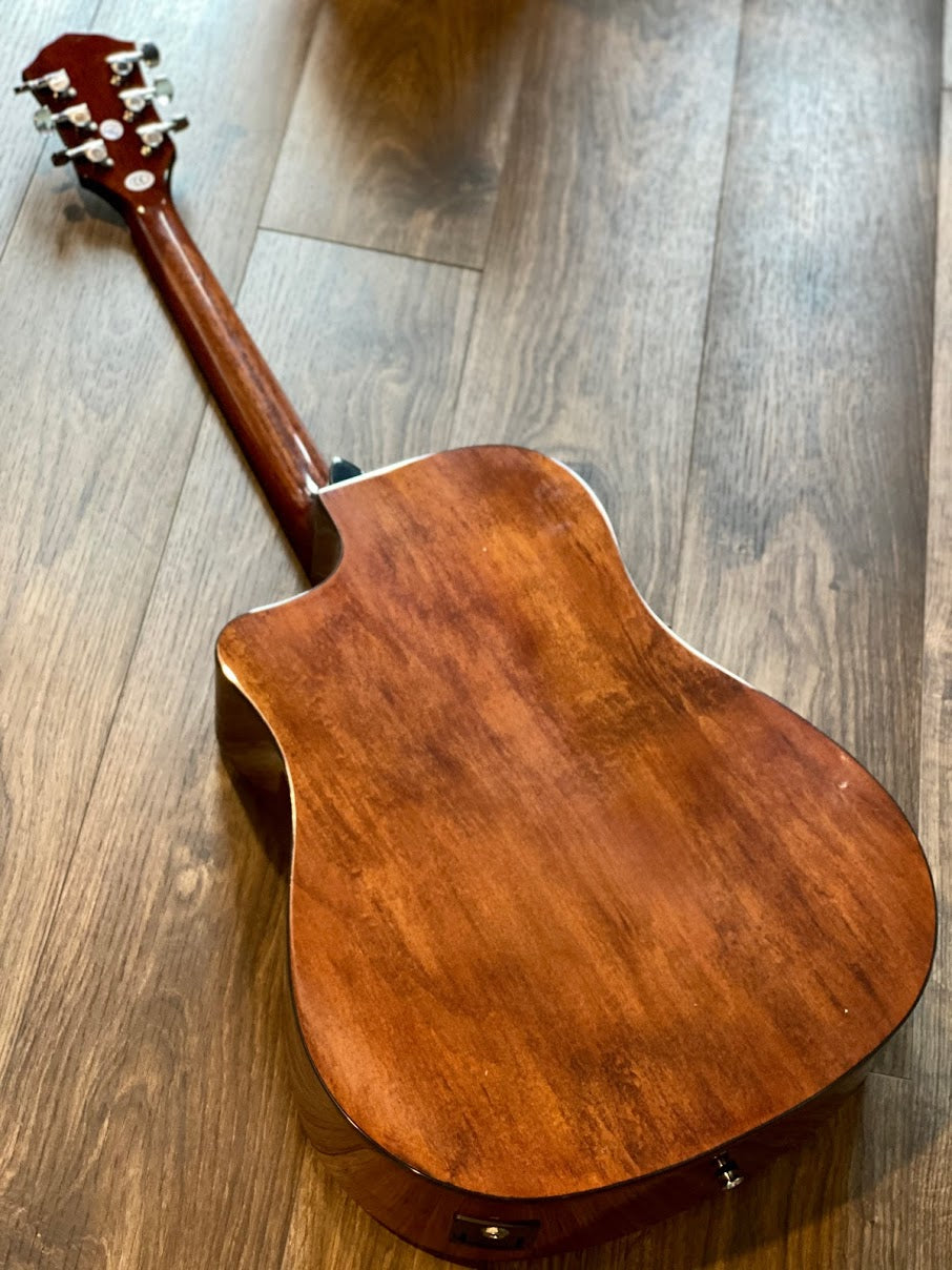 Fender FA-125CE Dreadnought with Walnut FB in Natural