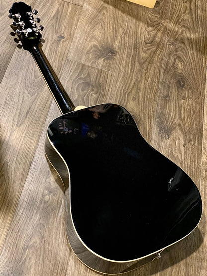Epiphone Hummingbird PRO Electric Acoustic Guitar in Ebony