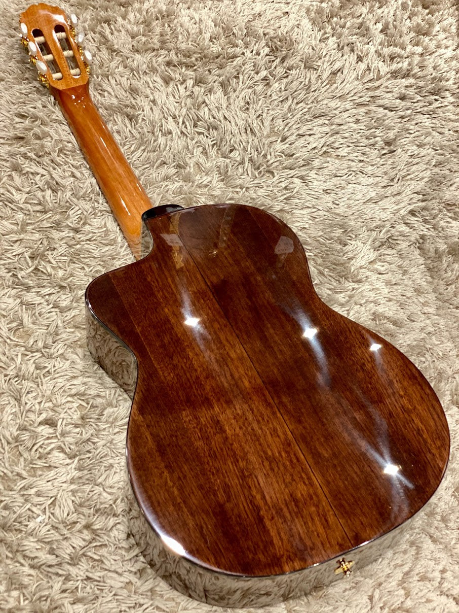 Takamine GC5CE Nylon String Acoustic-Electric Guitar - Natural