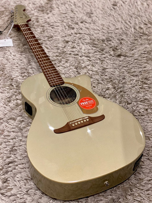 Fender Newporter Player - Champagne