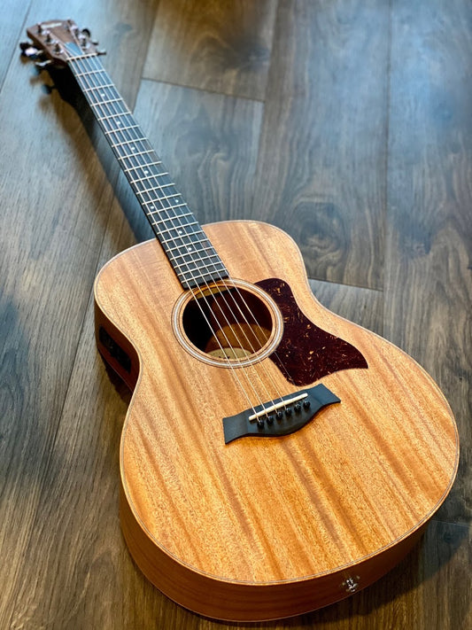 Taylor GS Mini-e (Mahogany Top) Acoustic Guitar - Natural