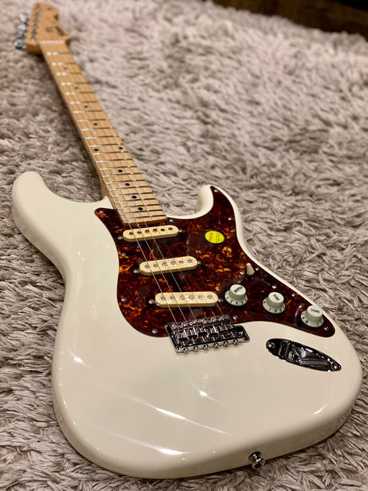 Tokai AST-52 VWH/M Tortoise Goldstar Sound 2020 สี Vintage White Maple FB 