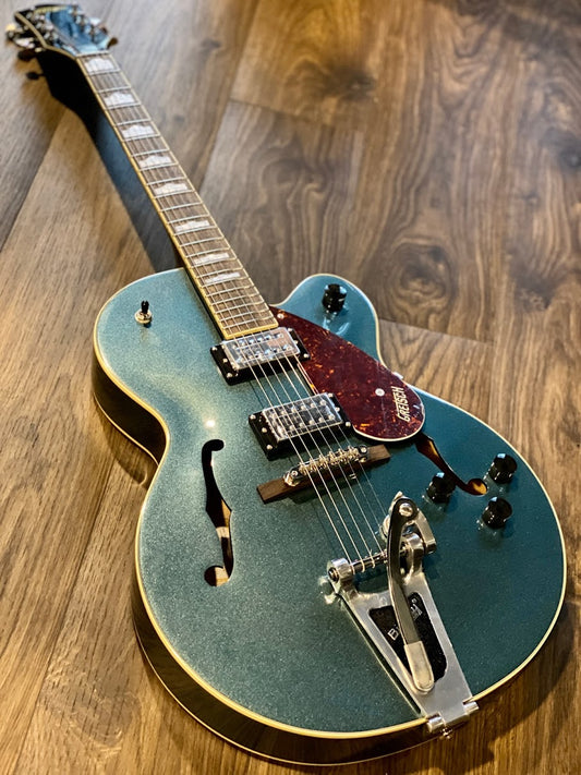 Gretsch G2420T Streamliner Hollowbody สี Gunmetal พร้อม Bigsby