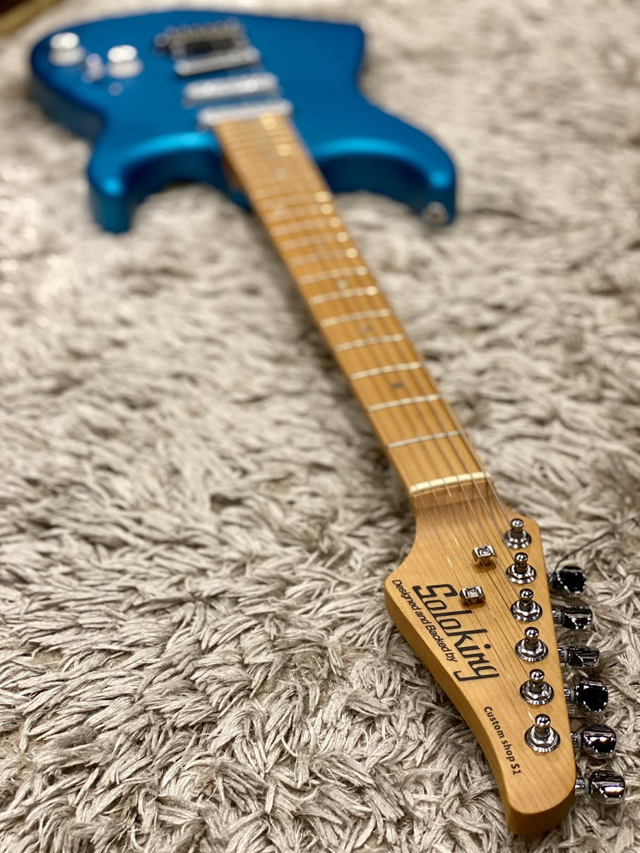 Soloking MS-1 Custom 22 SSS in Satin Electric Blue Matte with Roasted Maple Neck and Alder Body