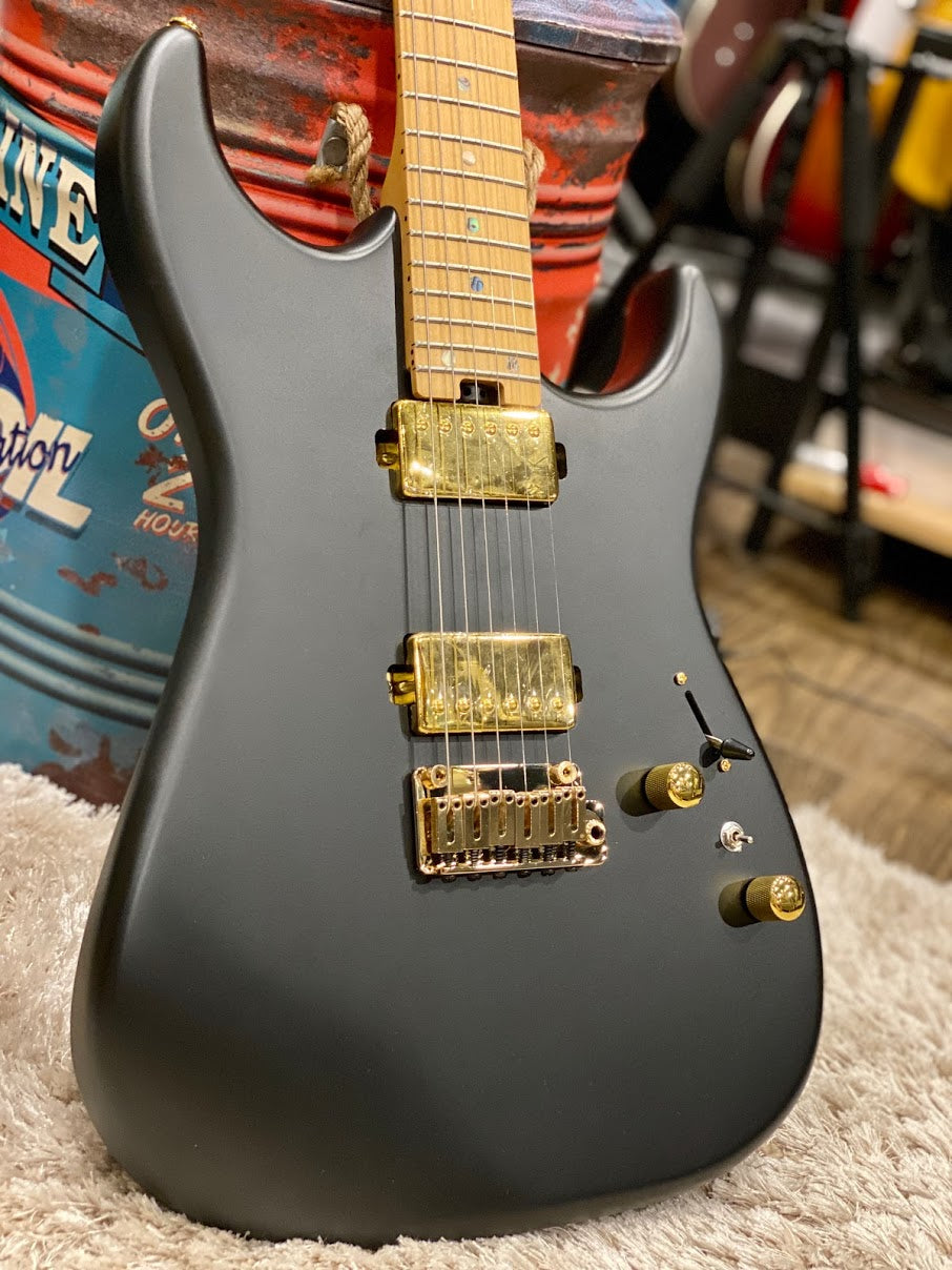 Soloking MS-1 Custom 24 HH in Satin Black Beauty Matte with Roasted Maple Neck and Gold Pickups