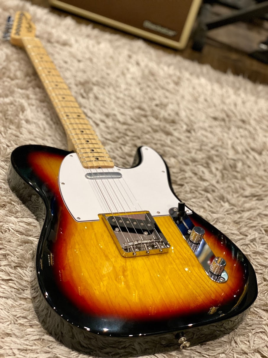 Fender Japan Traditional 70s Telecaster Ash Maple FB in 3 Color Sunburst
