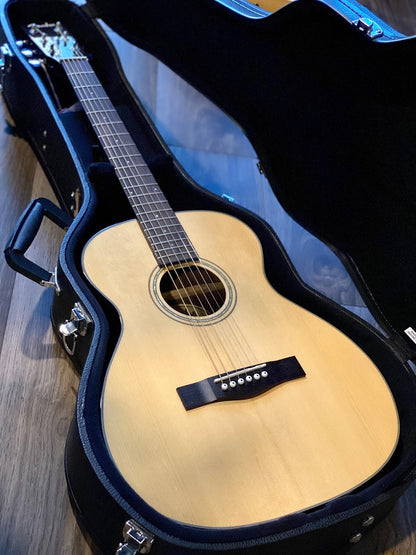 Fender CT-140SE Acoustic Electric in Natural with Case