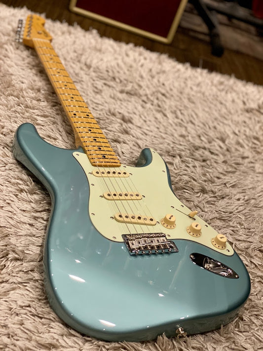 Tokai AST-95 OTM/M Goldstar Sound Japan in Ocean Turquoise Metallic