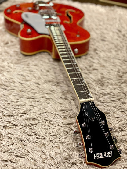 Gretsch G5420T ตัวเครื่องกลวงแบบไฟฟ้าสี Orange Stain