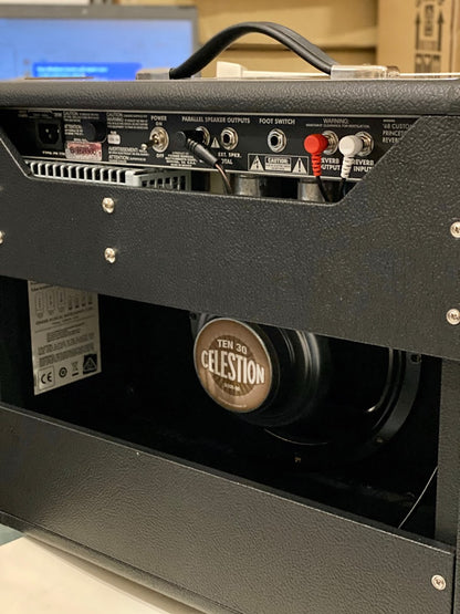 Fender 68 Custom Princeton Reverb 12Watt 1x10 นิ้ว Tube Combo Amplifier