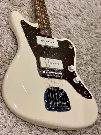 Tokai TJM-140 MH Silverstar Offset in Vintage White with Matching Headstock