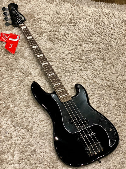 Fender Duff Mckagan Signature Deluxe Precision Bass พร้อม Rosewood FB สีดำ