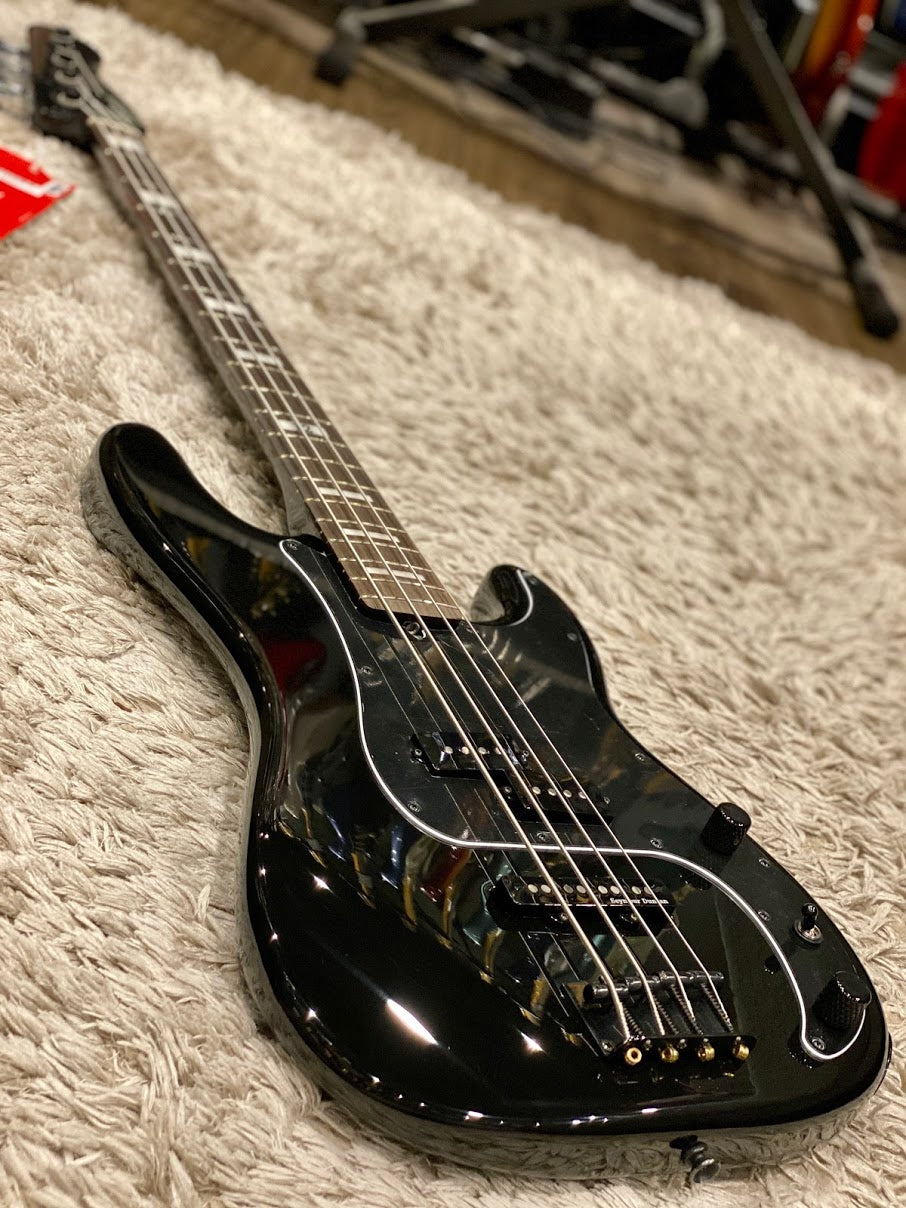Fender Duff Mckagan Signature Deluxe Precision Bass พร้อม Rosewood FB สีดำ