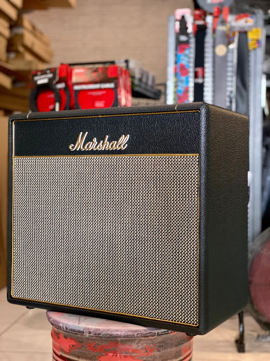 Marshall SV20C Studio Vintage 1x10 นิ้ว 20/5 วัตต์ 1959 Plexi Tube Combo Amp 