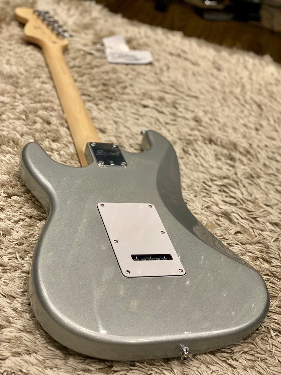 Squier Affinity Stratocaster with Laurel FB in Slick Silver