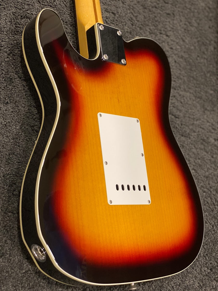 Tokai ATEB-Maverick YS/R Breezysound Japan in Yellow Sunburst