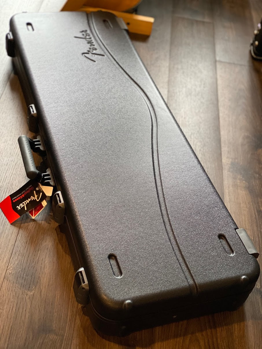Fender Molded ABS case for Jazz Bass and Precision Bass