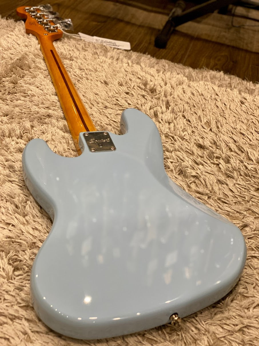 Squier Classic Vibe `60s Jazz Bass - Daphne Blue – nafiriguitar.com