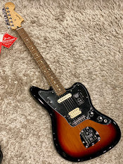 Fender Player Series Jaguar 3-Tone Sunburst พร้อม Pau Ferro FB