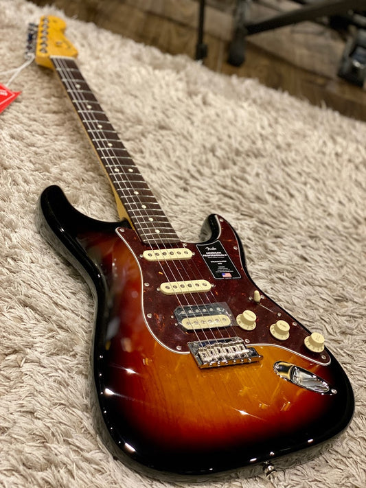 Fender American Professional II Stratocaster HSS สี Sunburst 3 สี ฟิงเกอร์บอร์ดไม้ Rosewood 